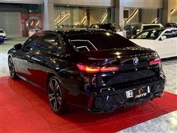 بي ام دبليو الفئة 7